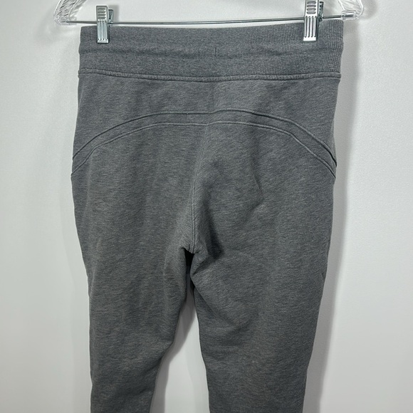 Lululemon Women’s Gray Joggers size 6 - Picture 6 of 9